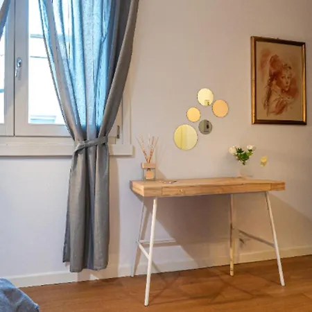 Maison Blanche: Elegante Con Parcheggio Privato Apartment Mantua